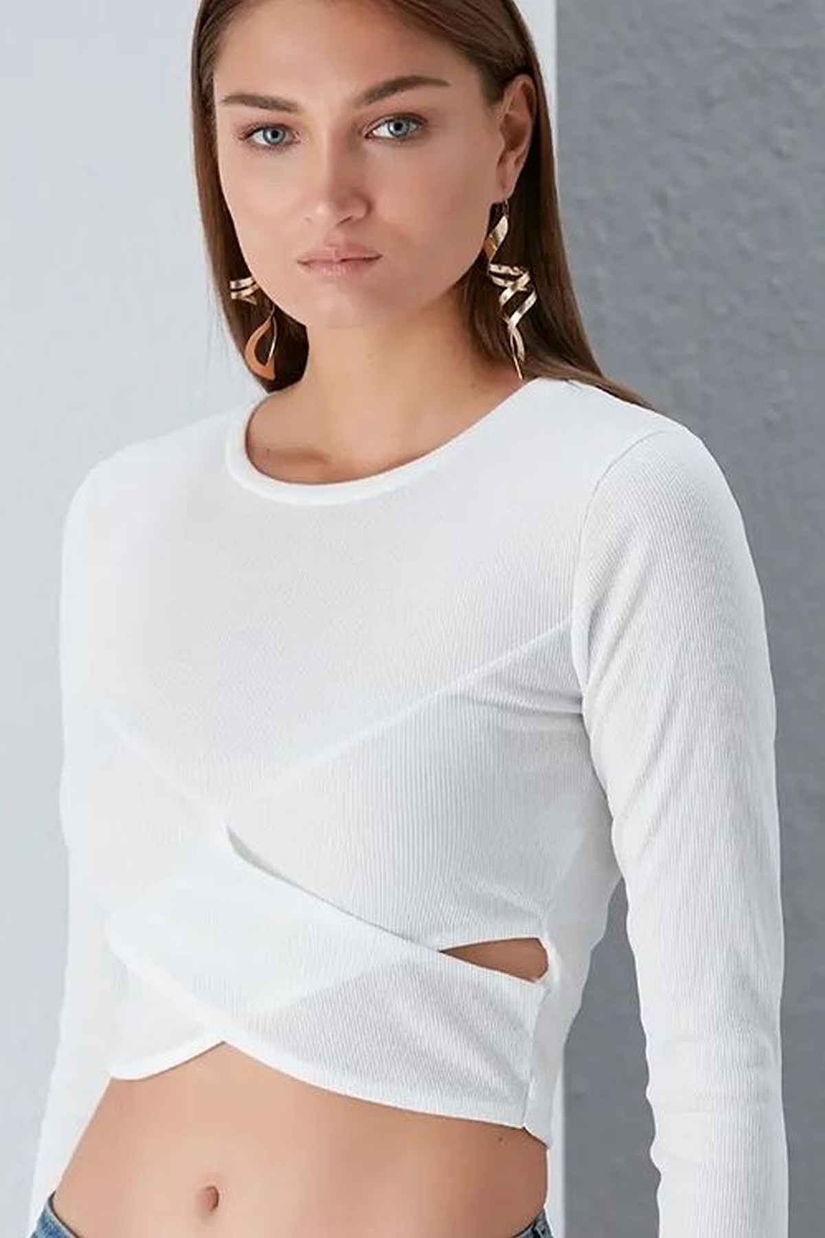 Kadın Önü Çapraz Crop Tasarım Kaşkorse Beyaz Bluz