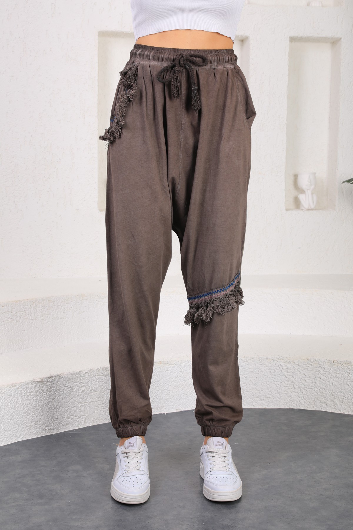 Püskül Detaylı Etnik Tasarım Kahverengi Kadın Şalvar Pantolon